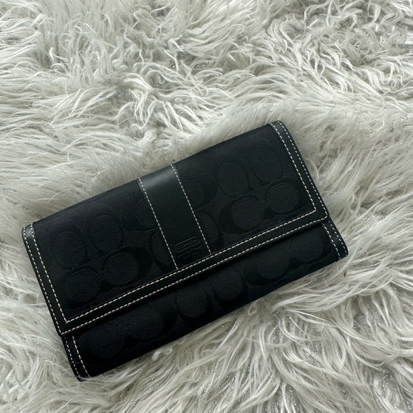 Coach Handbags - Black Coach Women's Wallet